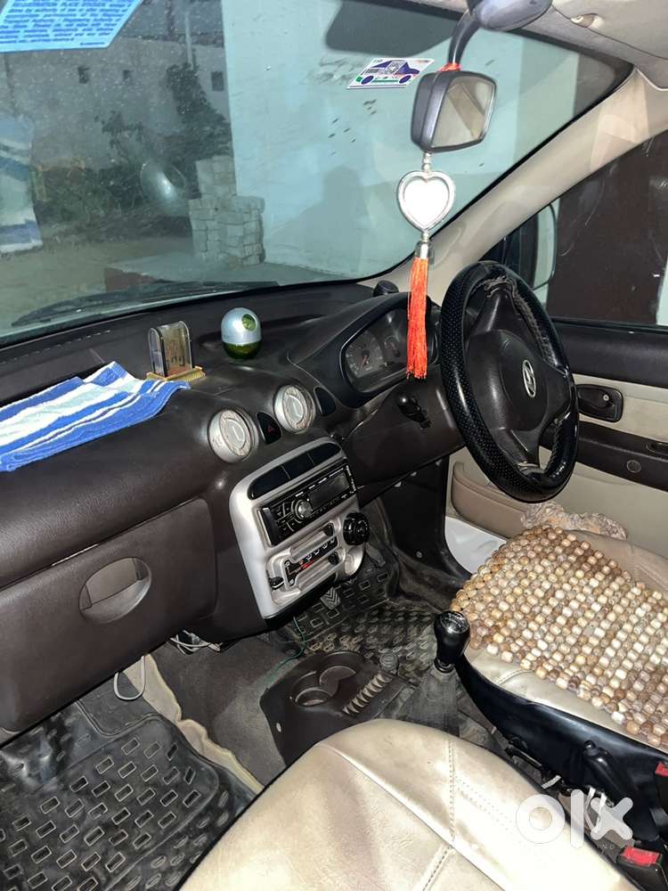Hyundai Santro Magna 2012 Model