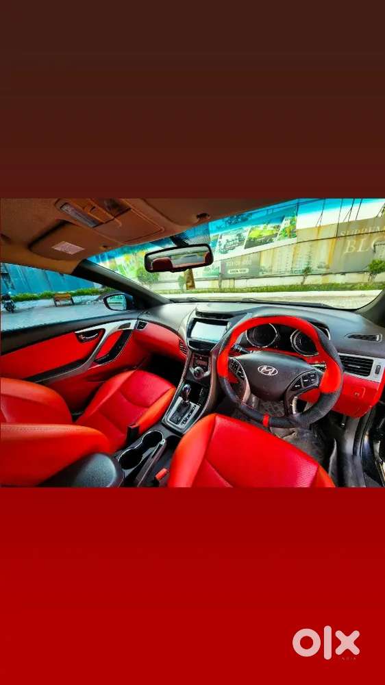 Hyundai Elantra 2012 Petrol Family Car