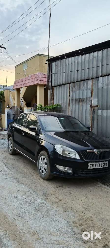 Skoda Rapid Ambition 1.5 Tdi | 2012 | 2nd Owner | Diesel | ₹2.10 La