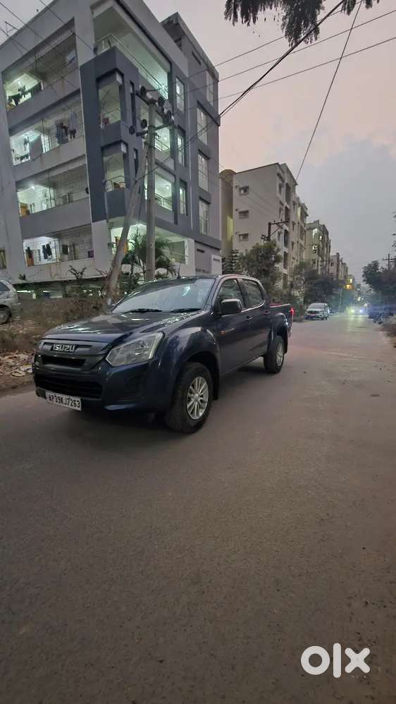 Isuzu Hi-lander Diesel 2021