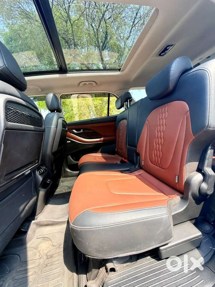 Hyundai Alcazar Signature 1.5 Diesel At 7str Knight, 2023, Diesel