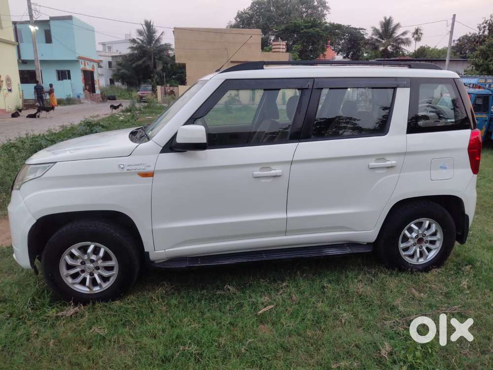 Mahindra Tuv 300 T8, 2018, Diesel