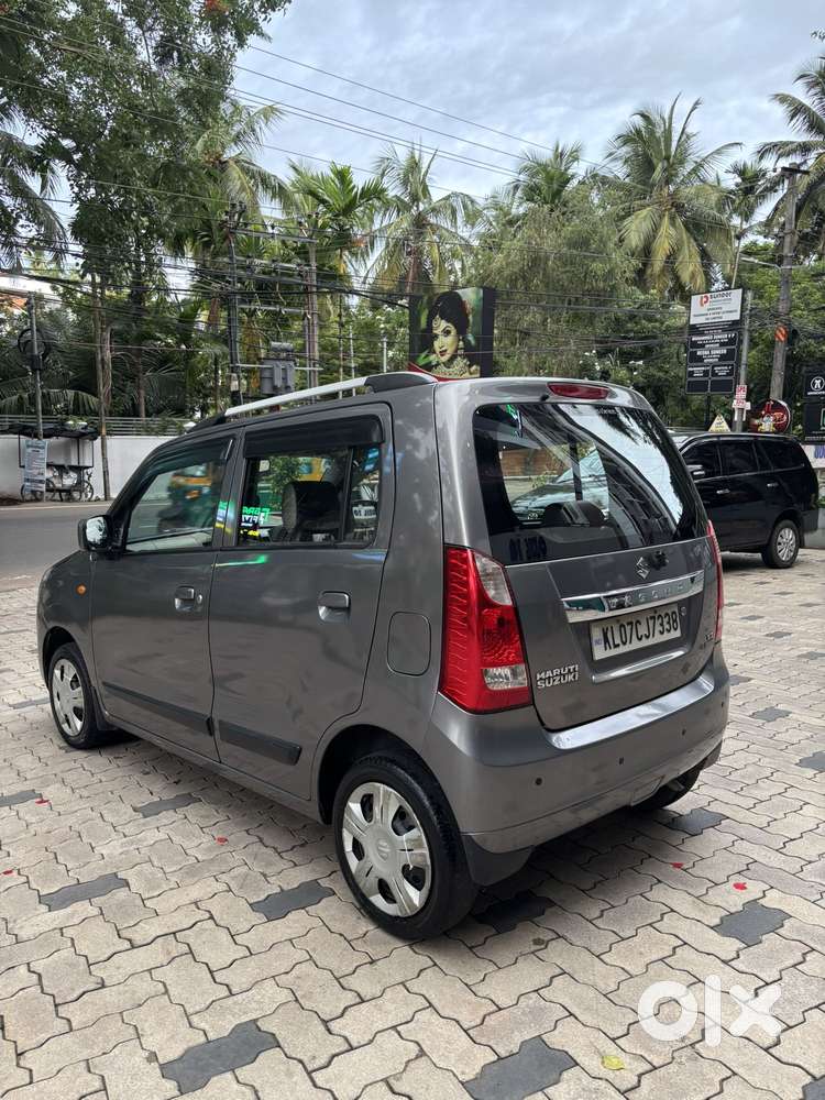 Maruti Suzuki Wagon R Vxi Optional, 2017, Petrol