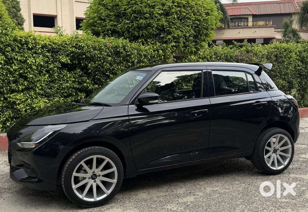 Maruti Suzuki Swift 1.2 Vxi (o), 2025, Petrol