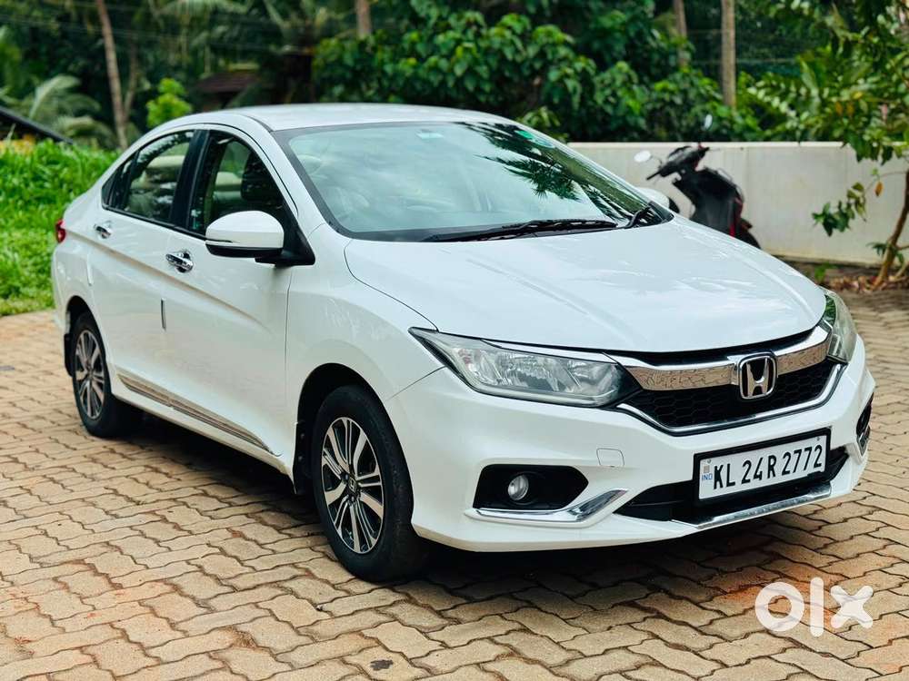 Honda City I-vtec V, 2018, Petrol