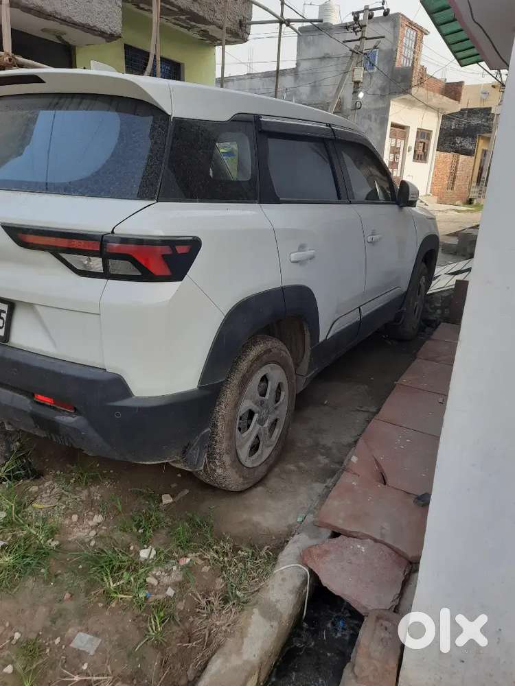 Maruti Brezza Lxi 2026