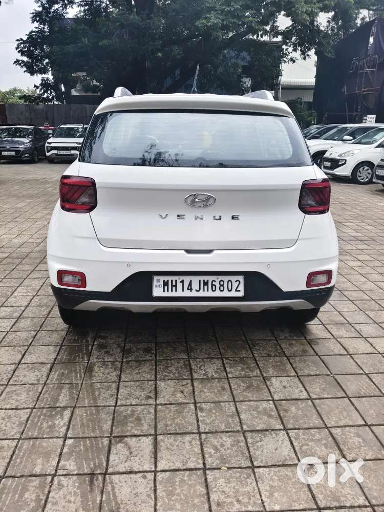 Hyundai Venue Petrol Manual 2021 Last