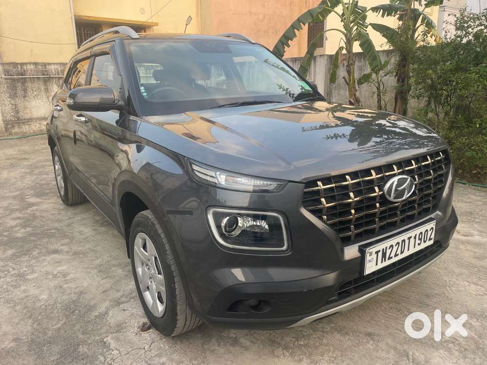 Hyundai Venue S (o) 1.2 Petrol Knight Edition, 2020, Petrol