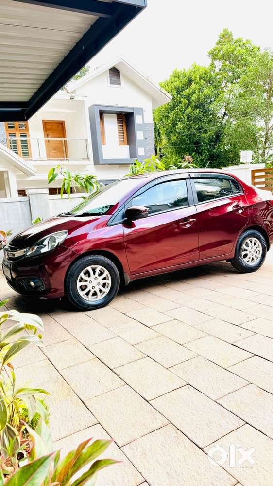 Honda Amaze Petrol 56300 Km Driven