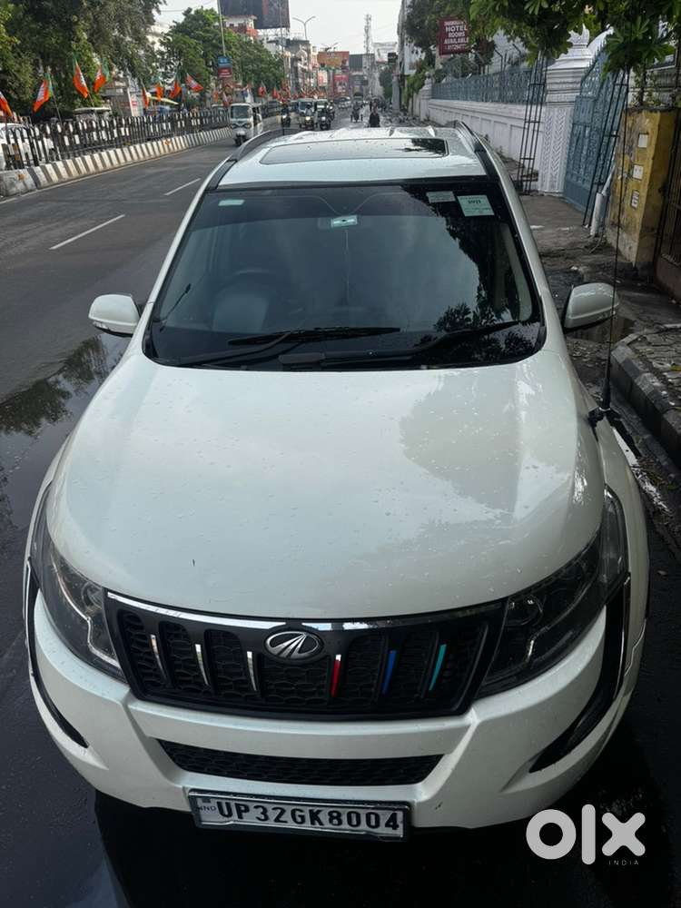 Mahindra Xuv500 2015 Diesel W10