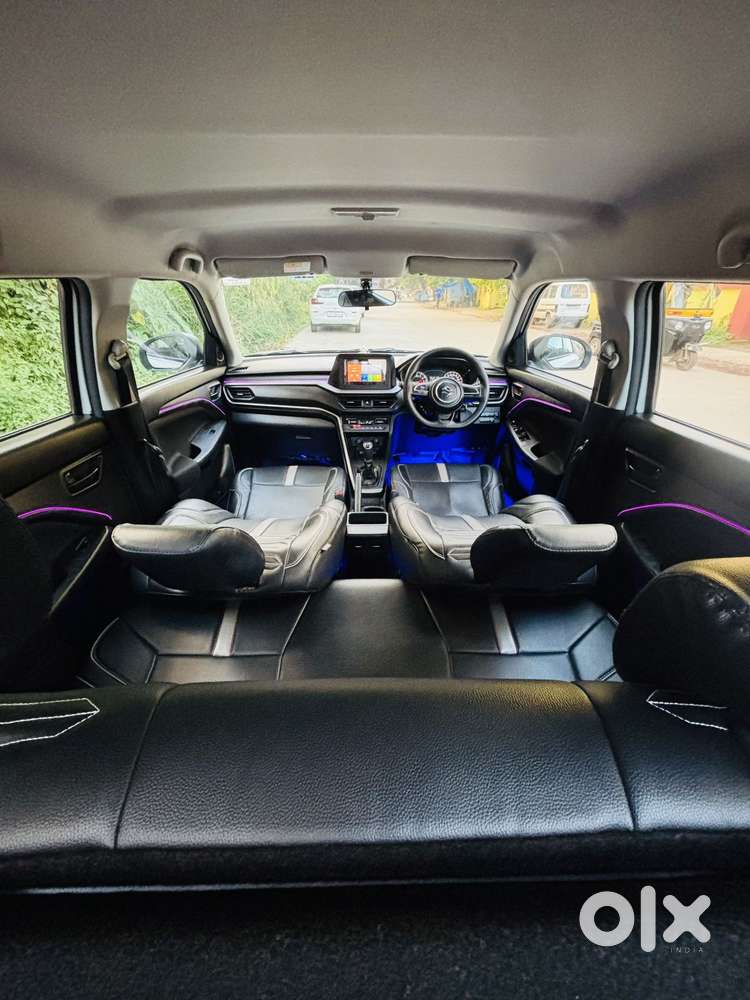 Maruti Suzuki Brezza 1.5 Zxi Smart Hybrid, 2023, Petrol
