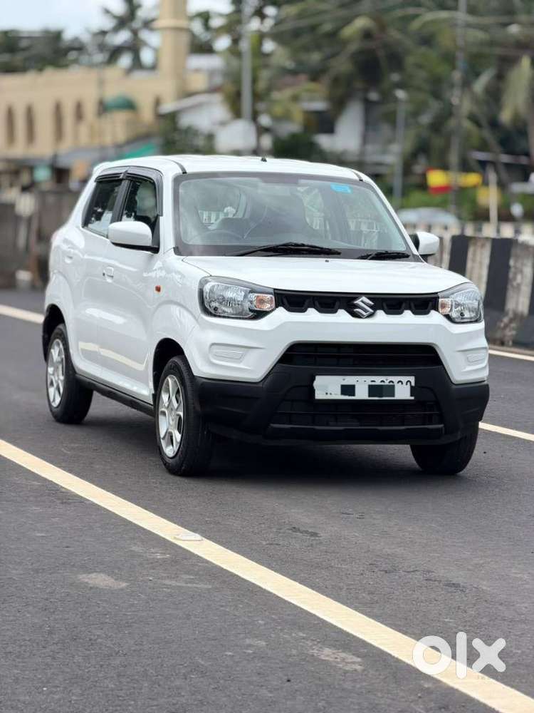 Maruti Suzuki S-presso Vxi Plus Amt, 2023, Petrol