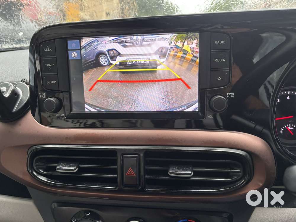 Hyundai Aura 1.2 Sx Cng, 2023, Cng & Hybrids