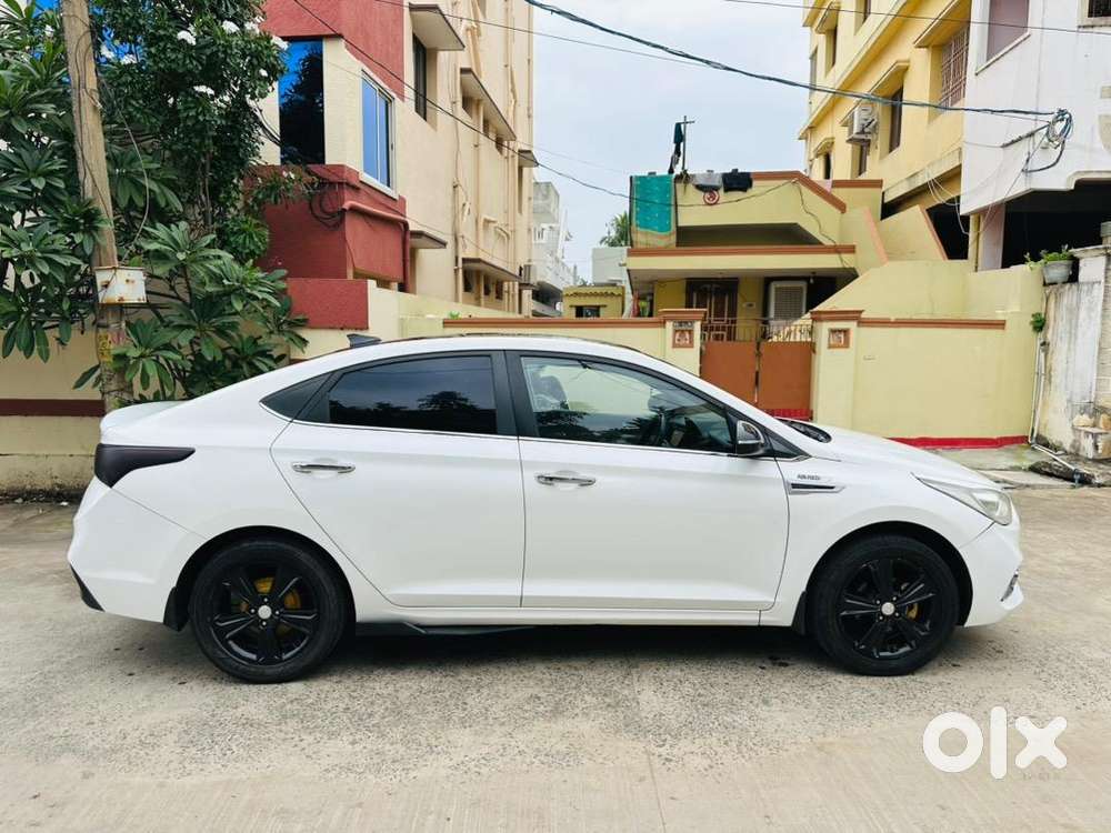 Hyundai Verna 2017