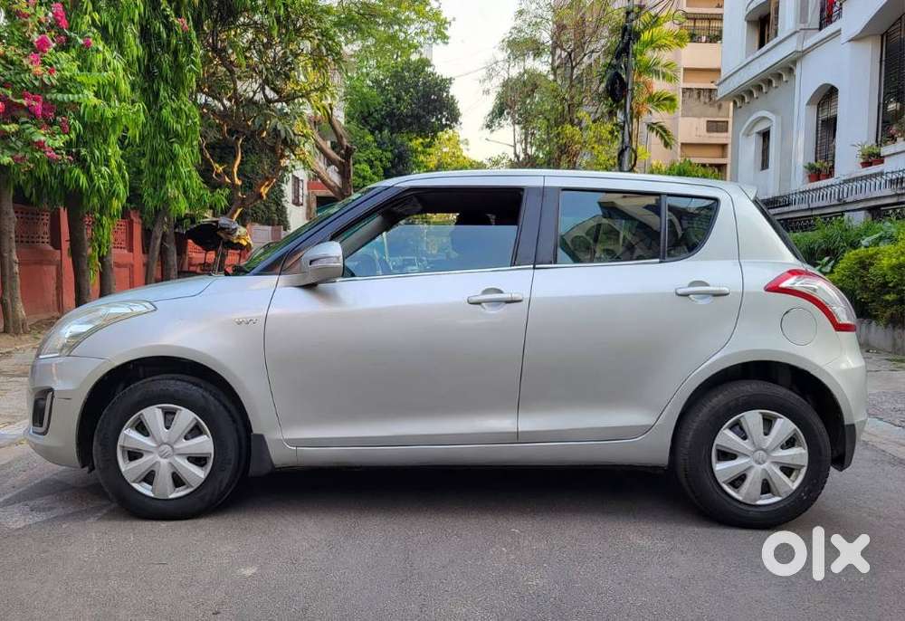 Maruti Suzuki Swift Vxi + Manual, 2016, Petrol