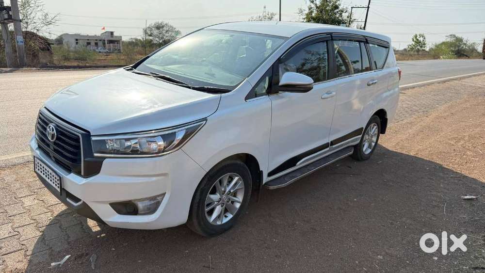 Toyota Innova Crysta 2.4 Gx Limited Edition 7 Str, 2023, Diesel