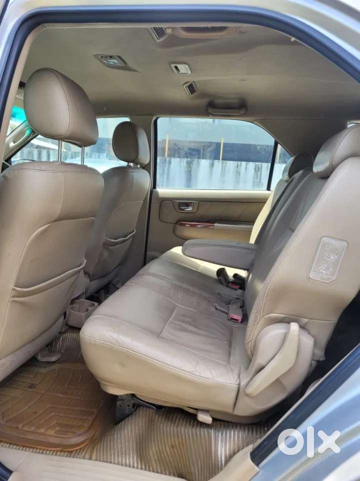 Toyota Fortuner, 2011, Diesel