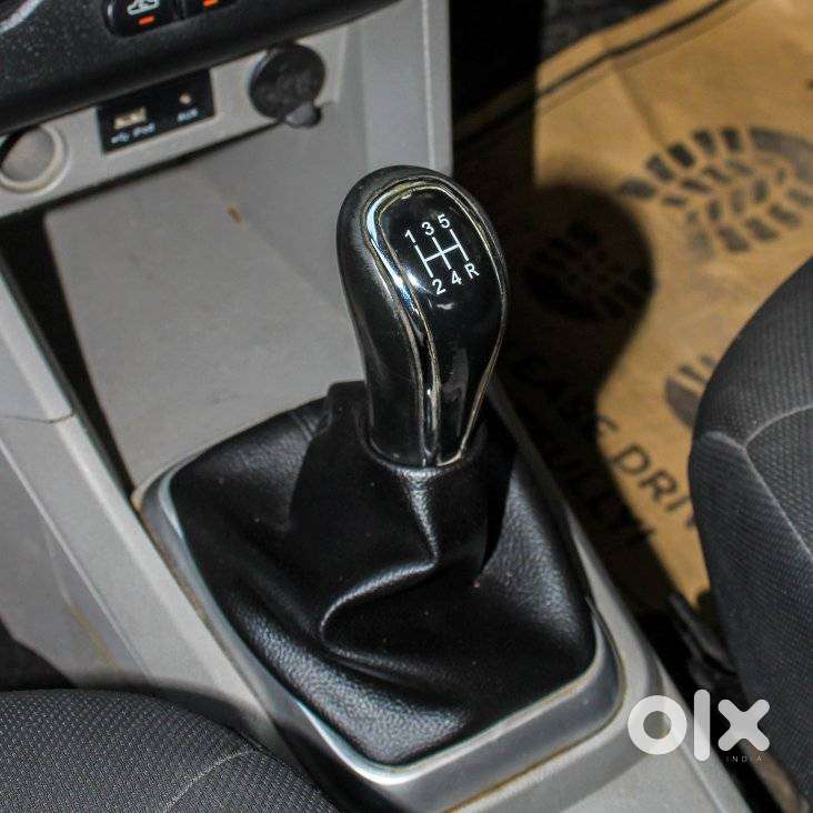 Tata Tiago 1.05 Revotorq Xz Plus Dualtone, 2016, Cng & Hybrids