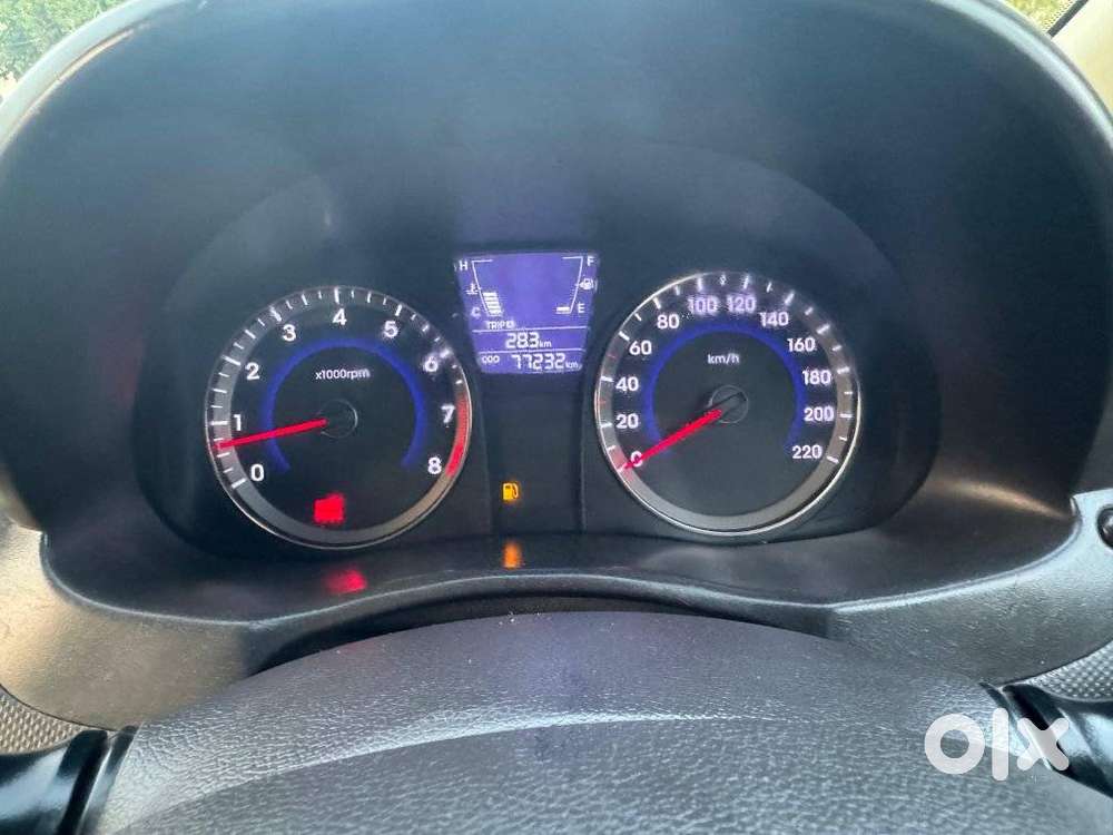 Hyundai Verna 1.6 S (o) Vtvt, 2013, Petrol