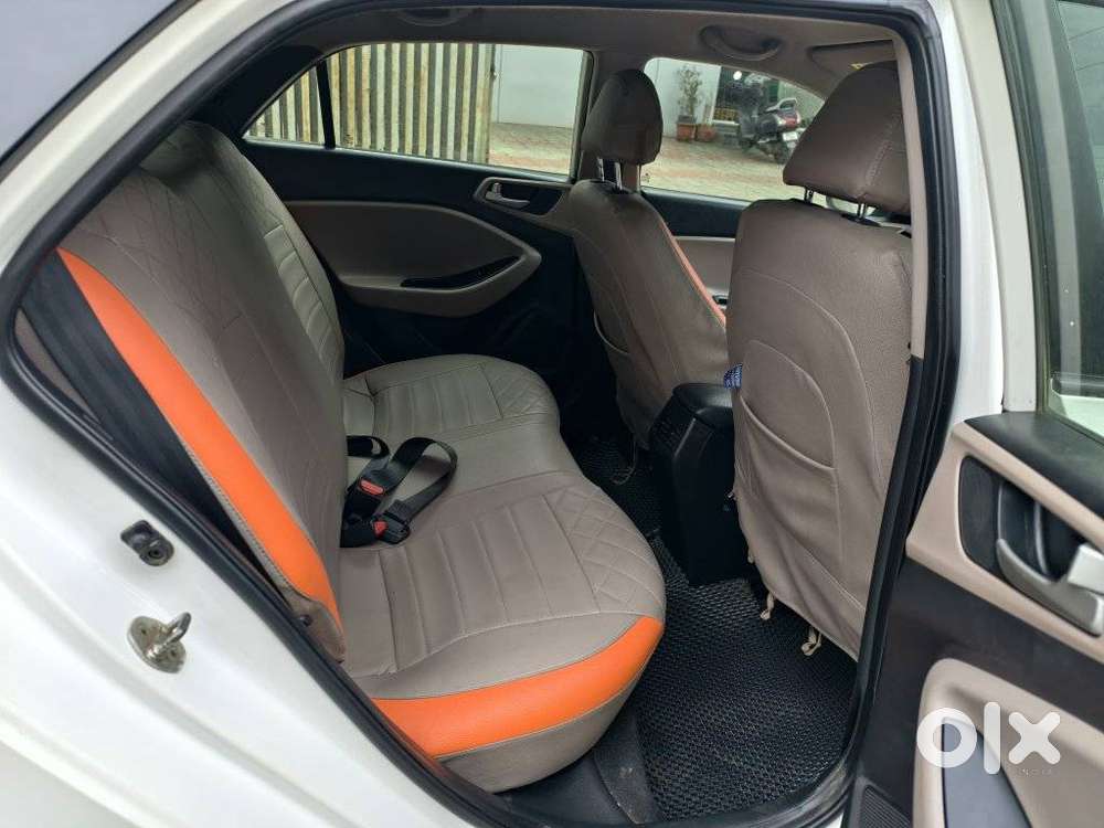 Hyundai I20 Sportz 1.2 Vtvt, 2017, Petrol