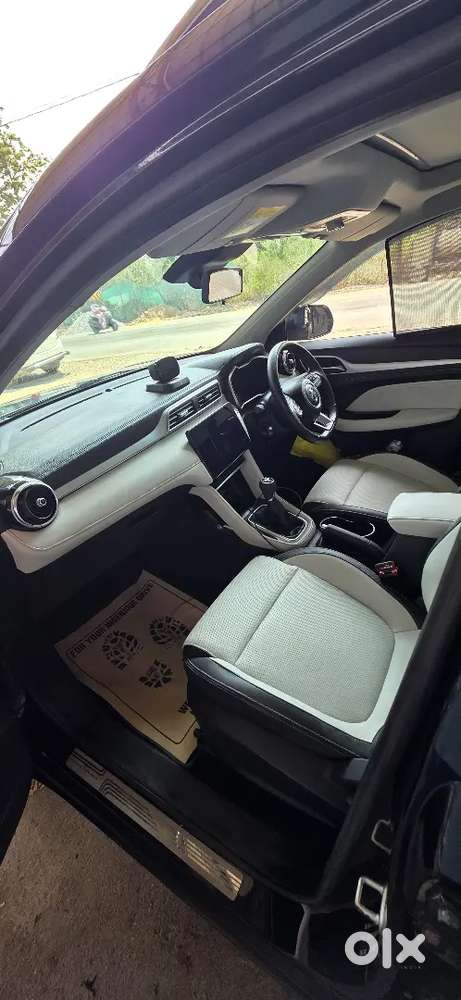 Mg Astor 2022 Petrol 43500 Km Driven