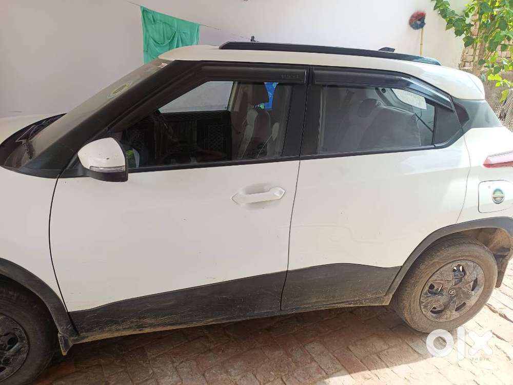 Tata Punch 2025 Petrol Well Maintained