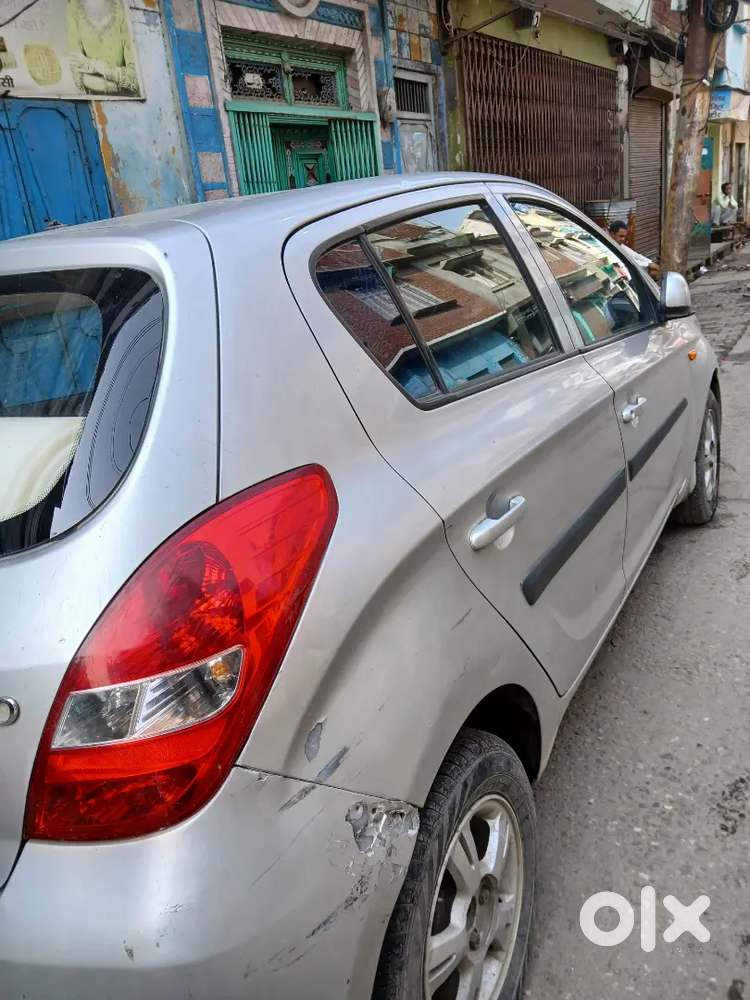 Friend Ka Glass Damage Hain Thoda