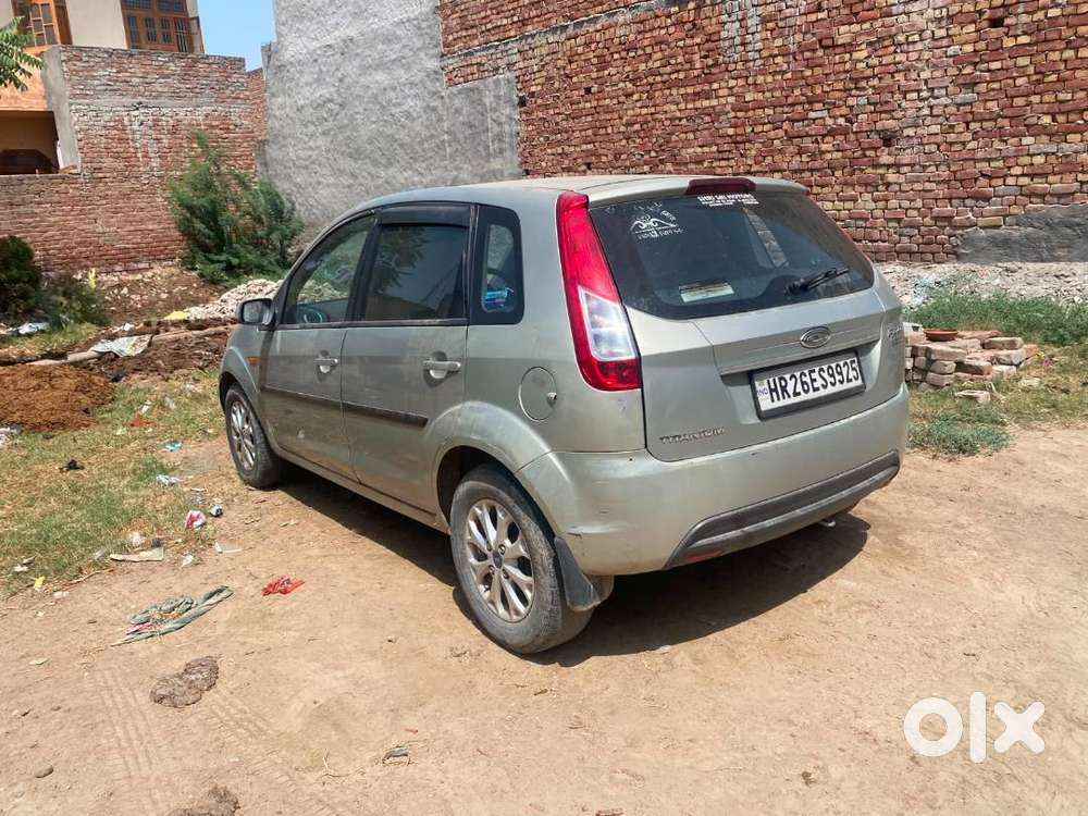 Ford Figo Titanium Duratorq 2014