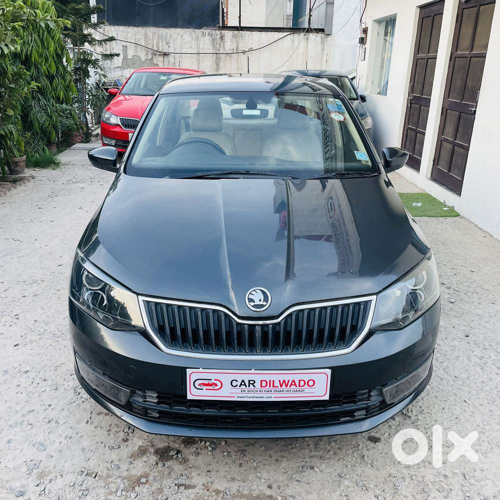 Skoda Rapid [2016-2018] 1.6 Style Plus Mpi At, 2017, Petrol