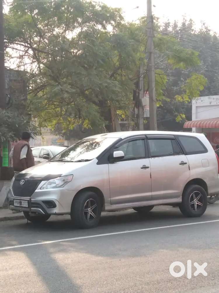 Toyota Innova 2008 Diesel 190 Km Driven