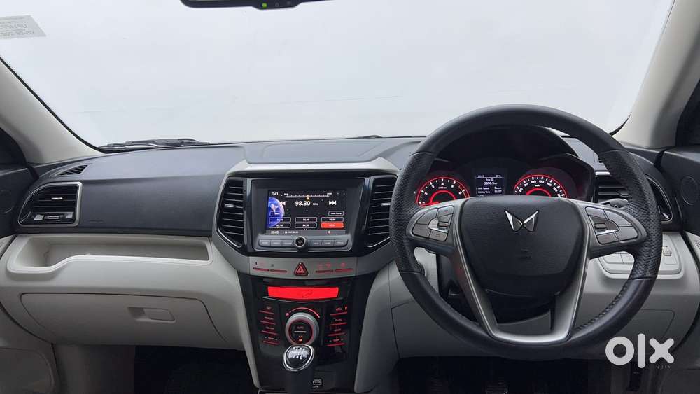 Mahindra Xuv300 W8 Option, 2023, Petrol