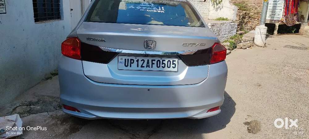 Honda City 2014 Diesel 76000 Km Driven With Sunroof