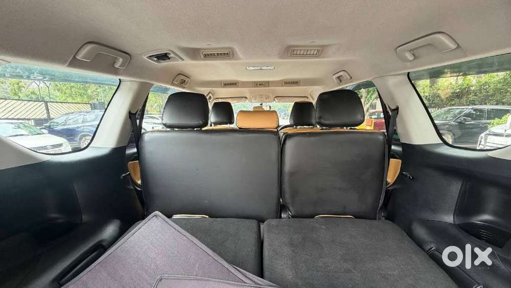 Toyota Innova Crysta 2.7 Gx Limited Edition At 8 Str, 2023, Diesel