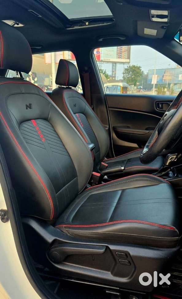 Hyundai Venue S Turbo Dct, 2023, Petrol