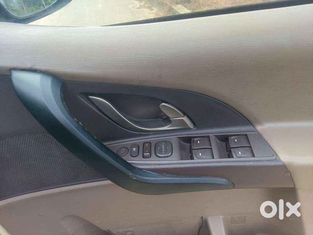 Mahindra Xuv500 Diesel Manual 2011