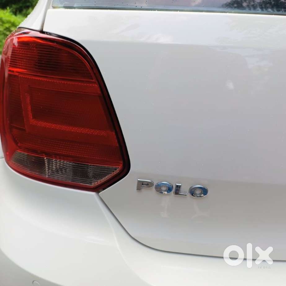 Volkswagen Polo Petrol Highline 1.2l, 2016, Petrol