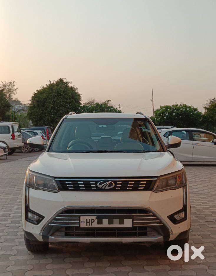 Mahindra Xuv300 W8 (o) 1.5 Diesel Amt, 2020, Diesel