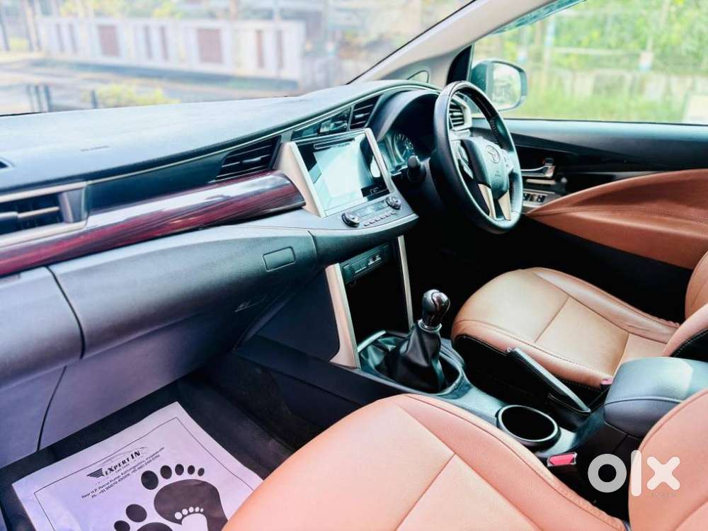 Toyota Innova Crysta 2.7 Vx Mt, 2017, Diesel