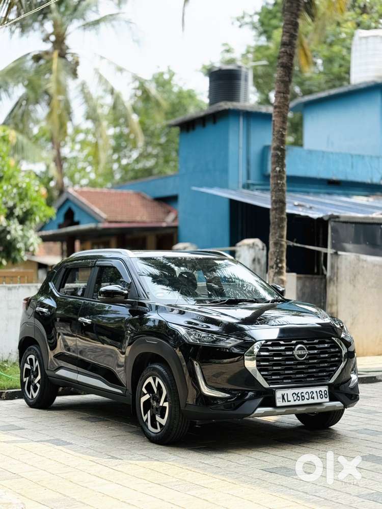 Nissan Magnite 1.0 Xv, 2023, Petrol