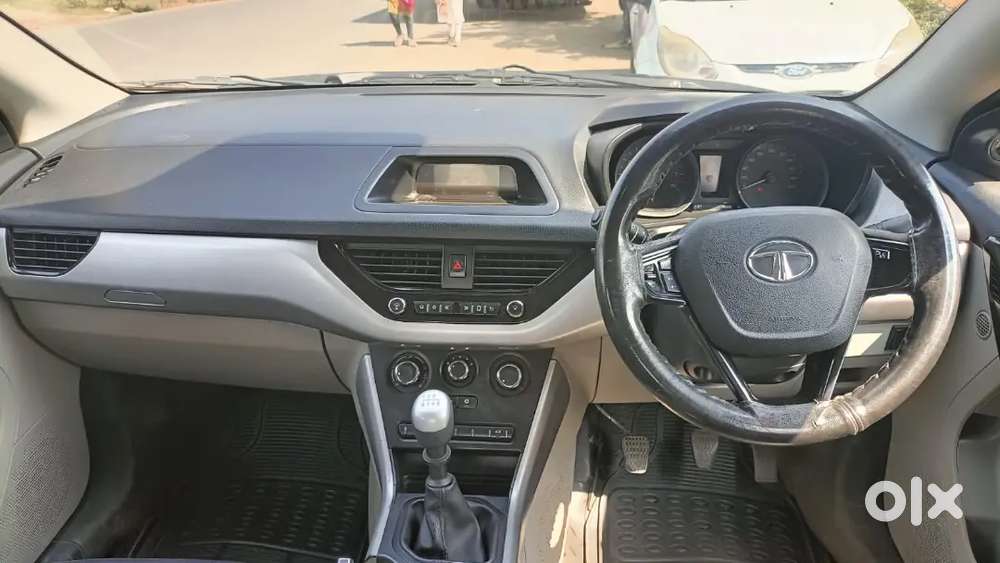 Tata Nexon Xm Diesel 2018