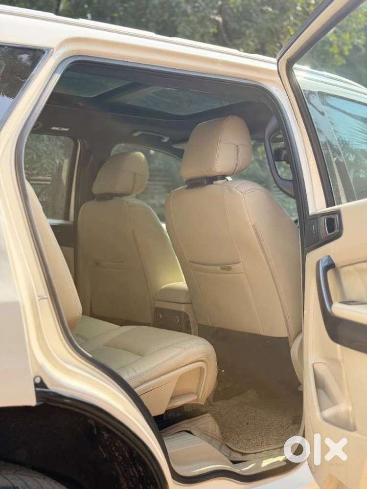 Ford Endeavour 3.2 Titanium At 4x4, 2017, Diesel