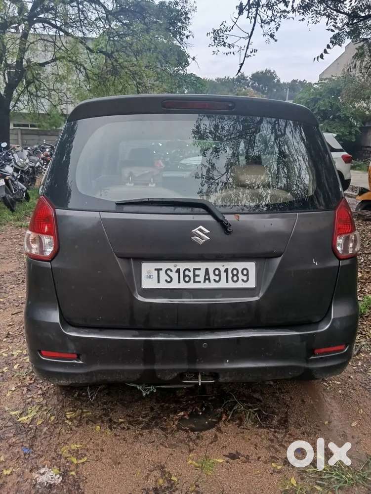 Maruti Suzuki Ertiga 2014 Diesel 140000 Km Driven
