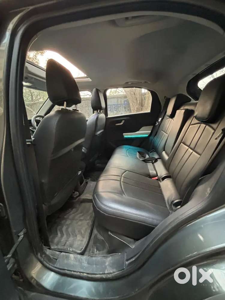 Tata Punch 2023 Dual Tone Sunroof