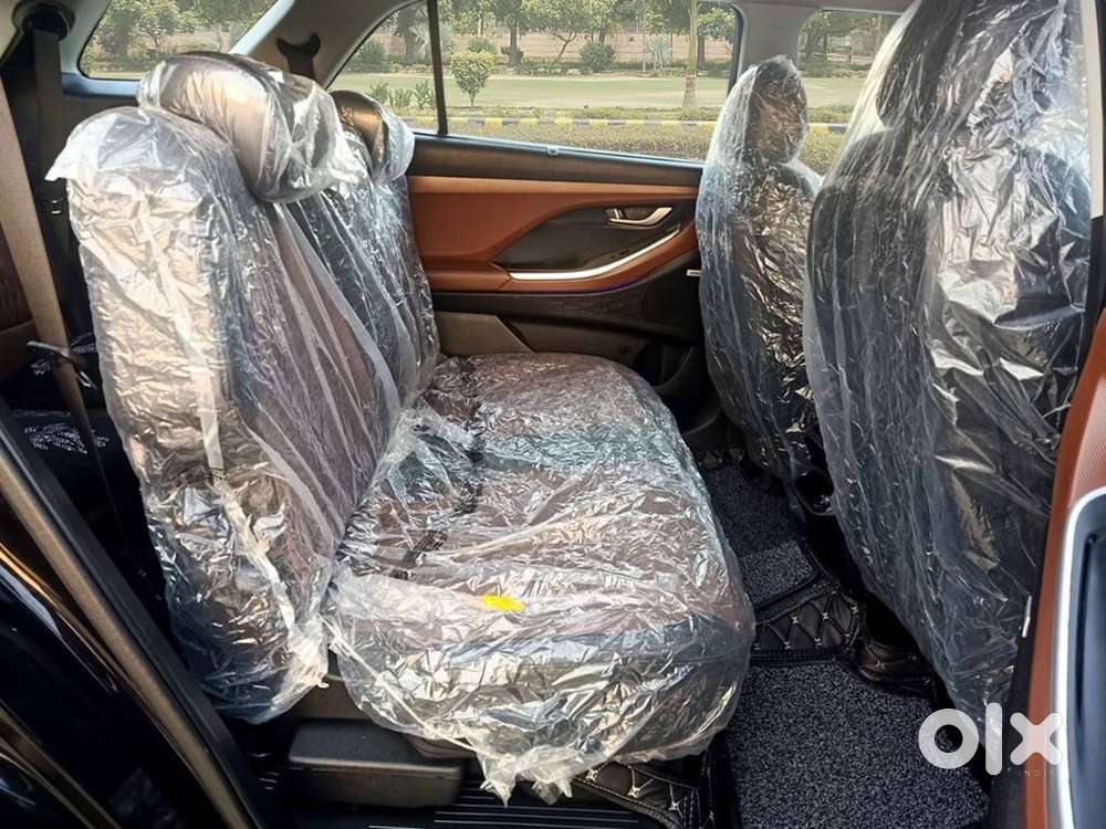 Hyundai Alcazar Signature (o) 6 Str 1.5 Petrol Dct, 2023, Petrol