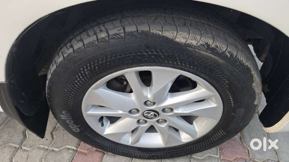 Toyota Innova Crysta 2.8 Gx Automatic 7 Str, 2017, Diesel