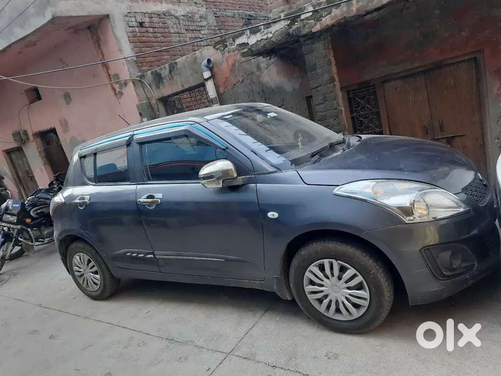 Maruti Suzuki Swift Lxi 2017