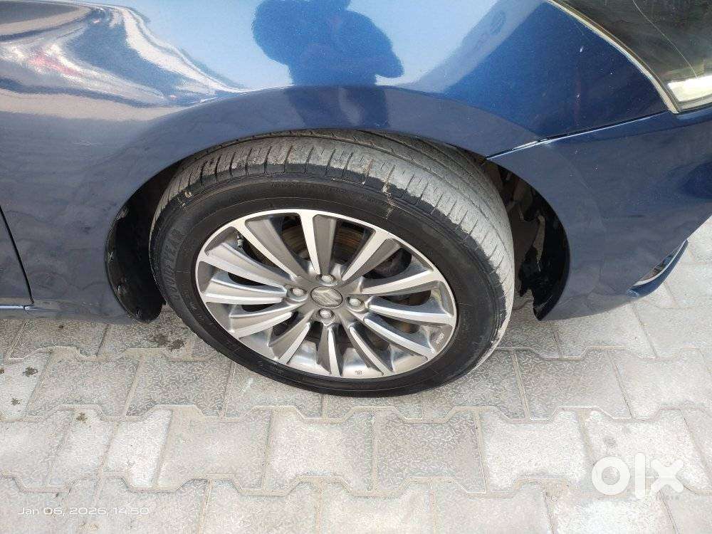 Maruti Suzuki Ciaz Smart Hybrid Alpha , 2018, Petrol