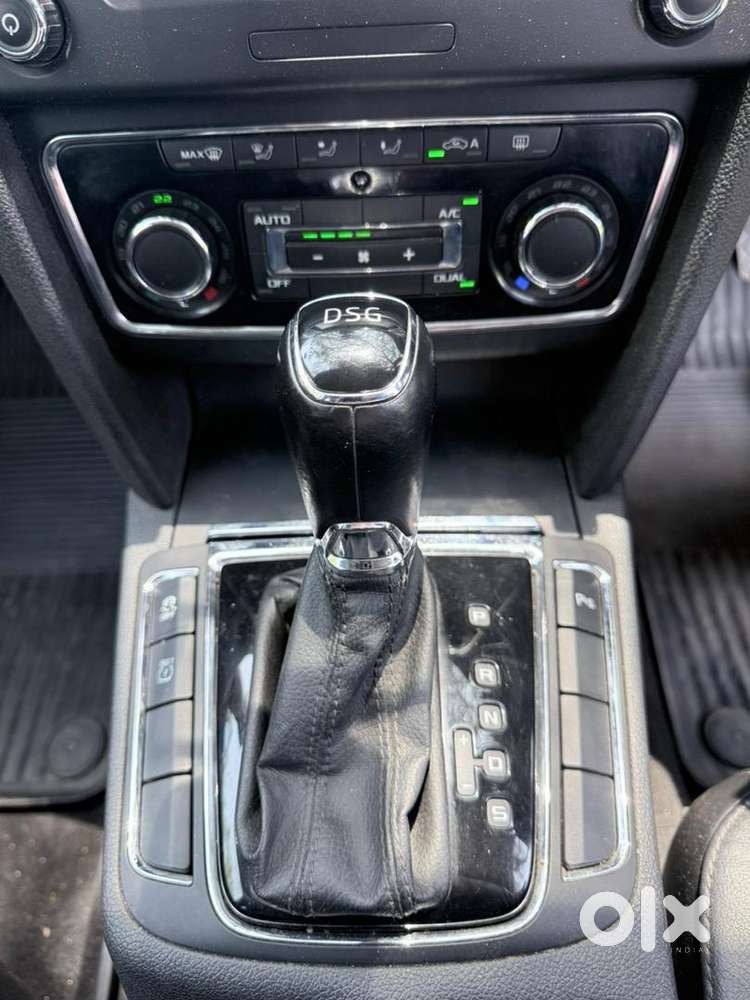 Skoda Superb 2015 Petrol Well Maintained