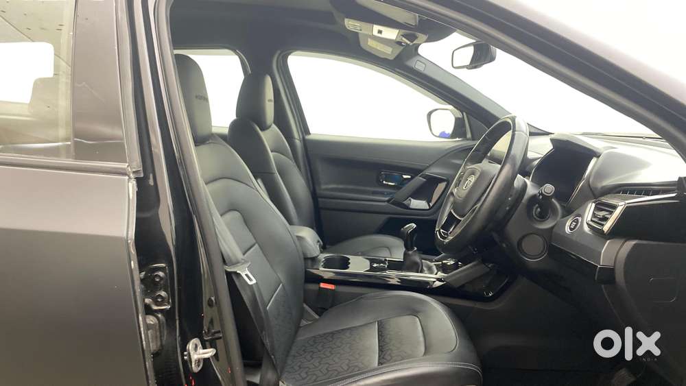 Tata Safari 2.0 Xz Plus Dark Edition, 2022, Diesel