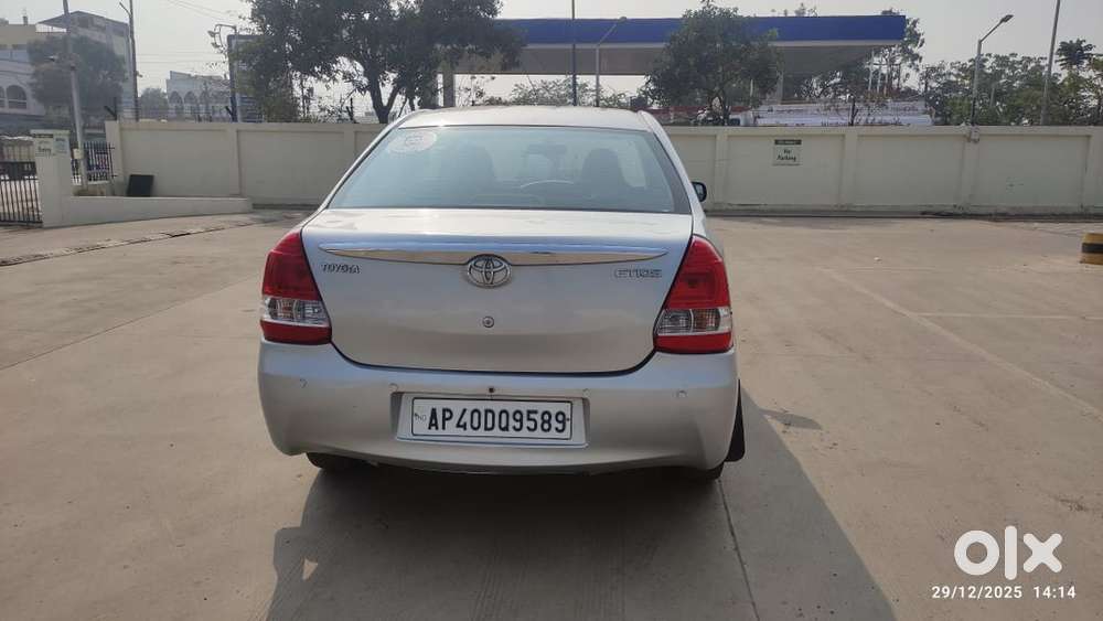 Toyota Etios 2011